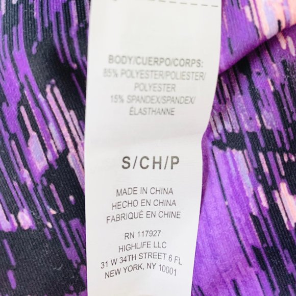 Women’s Reebok Athletic Capris - Picture 3 of 5